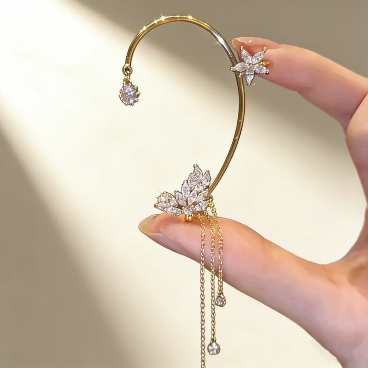 Korean Sparkling Zircon Flower Butterfly Ear Cuff Without Piercing Tassel Clip Earrings For Women Simple Ear Clip Fine Jewelry